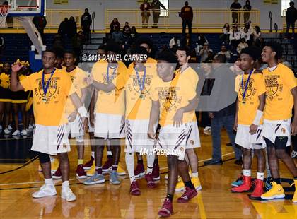 Thumbnail 2 in Mount Vernon vs. Clarkstown South (Section 1 Class AA Final) photogallery.