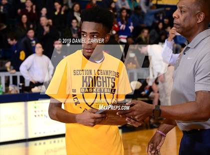 Thumbnail 1 in Mount Vernon vs. Clarkstown South (Section 1 Class AA Final) photogallery.
