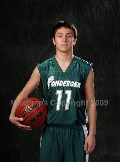 Thumbnail 3 in Ponderosa Team Photos photogallery.