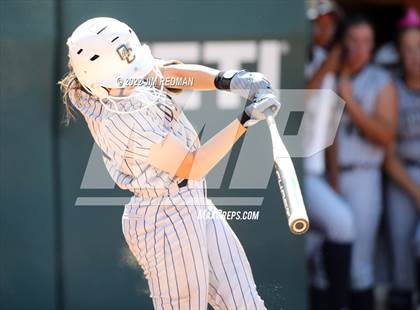 Thumbnail 2 in O'Connor vs. Americas (UIL 6A Softball Semifinal) photogallery.