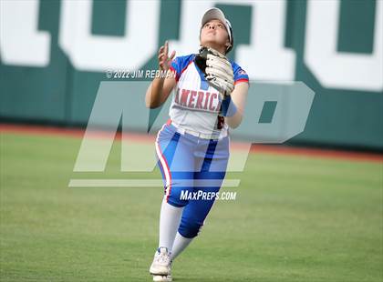 Thumbnail 3 in O'Connor vs. Americas (UIL 6A Softball Semifinal) photogallery.