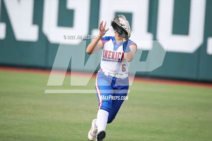 Thumbnail 1 in O'Connor vs. Americas (UIL 6A Softball Semifinal) photogallery.
