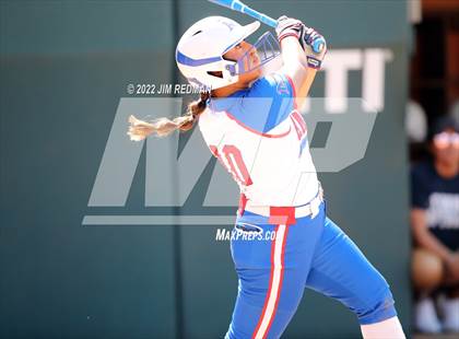 Thumbnail 1 in O'Connor vs. Americas (UIL 6A Softball Semifinal) photogallery.