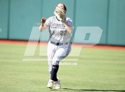 Thumbnail 1 in O'Connor vs. Americas (UIL 6A Softball Semifinal) photogallery.