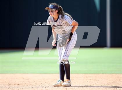 Thumbnail 1 in O'Connor vs. Americas (UIL 6A Softball Semifinal) photogallery.