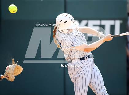 Thumbnail 1 in O'Connor vs. Americas (UIL 6A Softball Semifinal) photogallery.