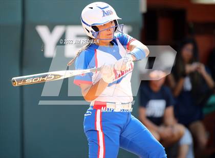 Thumbnail 2 in O'Connor vs. Americas (UIL 6A Softball Semifinal) photogallery.