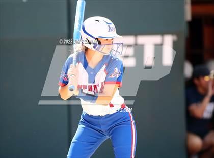 Thumbnail 1 in O'Connor vs. Americas (UIL 6A Softball Semifinal) photogallery.