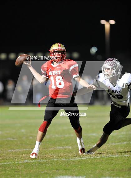 Thumbnail 2 in Pasco County East West All-Star Classic photogallery.