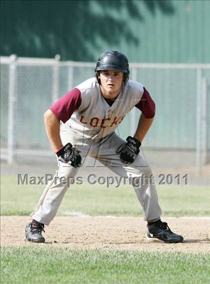 Thumbnail 3 in East Hampton vs. Windsor Locks (CIAC Class S Semifinal) photogallery.