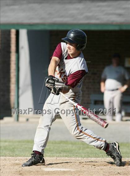 Thumbnail 3 in East Hampton vs. Windsor Locks (CIAC Class S Semifinal) photogallery.