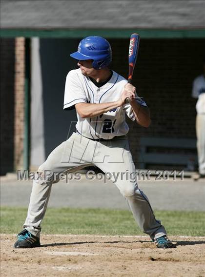 Thumbnail 2 in East Hampton vs. Windsor Locks (CIAC Class S Semifinal) photogallery.