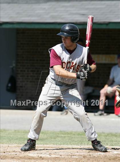 Thumbnail 1 in East Hampton vs. Windsor Locks (CIAC Class S Semifinal) photogallery.