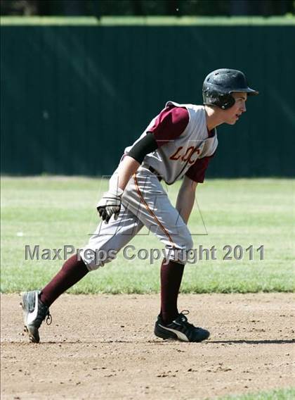 Thumbnail 1 in East Hampton vs. Windsor Locks (CIAC Class S Semifinal) photogallery.