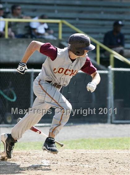 Thumbnail 2 in East Hampton vs. Windsor Locks (CIAC Class S Semifinal) photogallery.
