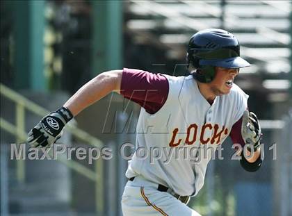Thumbnail 2 in East Hampton vs. Windsor Locks (CIAC Class S Semifinal) photogallery.