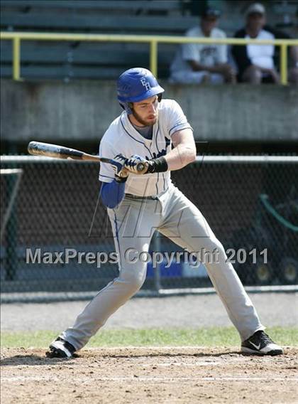 Thumbnail 2 in East Hampton vs. Windsor Locks (CIAC Class S Semifinal) photogallery.