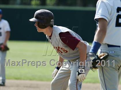 Thumbnail 3 in East Hampton vs. Windsor Locks (CIAC Class S Semifinal) photogallery.