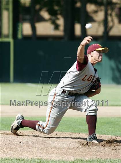 Thumbnail 3 in East Hampton vs. Windsor Locks (CIAC Class S Semifinal) photogallery.
