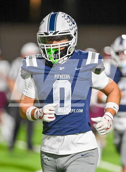 Thumbnail 3 in Salpointe Catholic @ Pinnacle (Senior Night) photogallery.