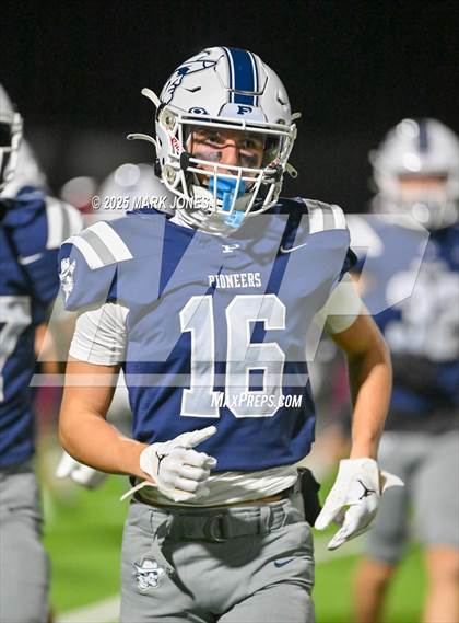 Thumbnail 2 in Salpointe Catholic @ Pinnacle (Senior Night) photogallery.