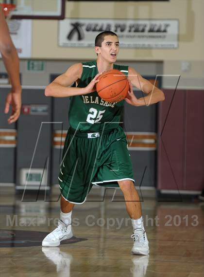 Thumbnail 1 in De La Salle vs. Columbia Christian (MaxPreps Holiday Classic) photogallery.