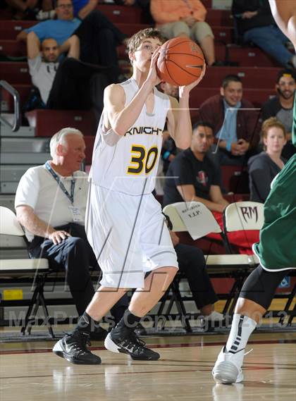 Thumbnail 1 in De La Salle vs. Columbia Christian (MaxPreps Holiday Classic) photogallery.