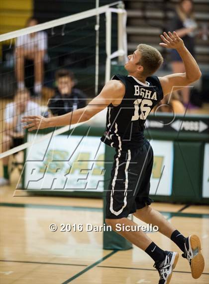 Thumbnail 1 in Mountain Ridge @ Basha photogallery.