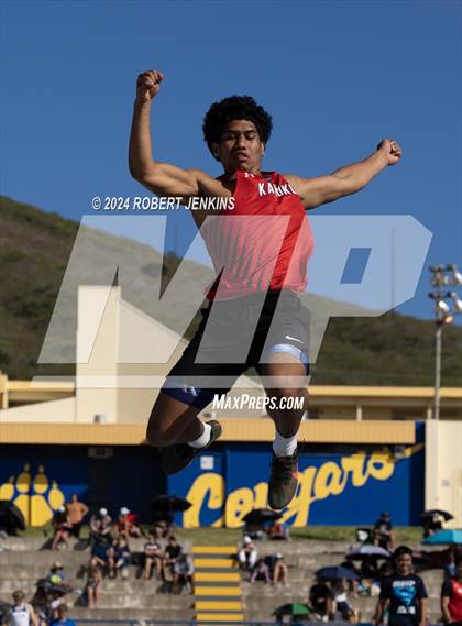 Thumbnail 3 in Kahuku Qualifying Meet #1 photogallery.
