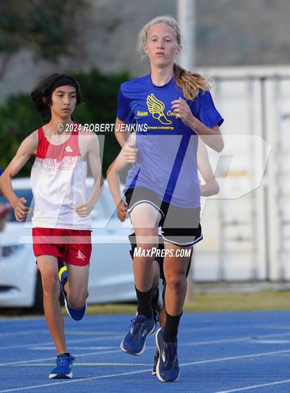 Thumbnail 2 in Kahuku Qualifying Meet #1 photogallery.