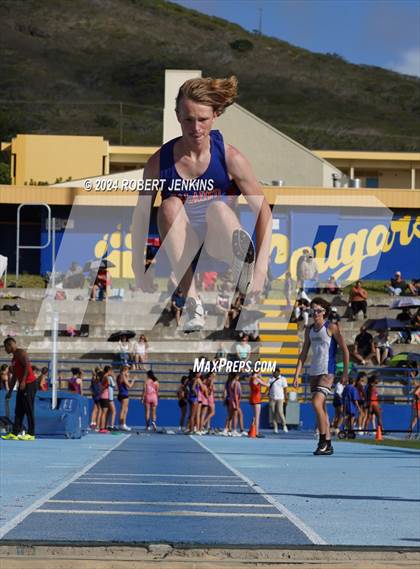 Thumbnail 1 in Kahuku Qualifying Meet #1 photogallery.