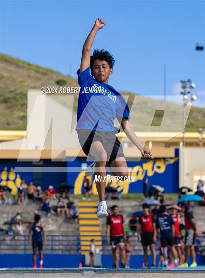 Thumbnail 2 in Kahuku Qualifying Meet #1 photogallery.