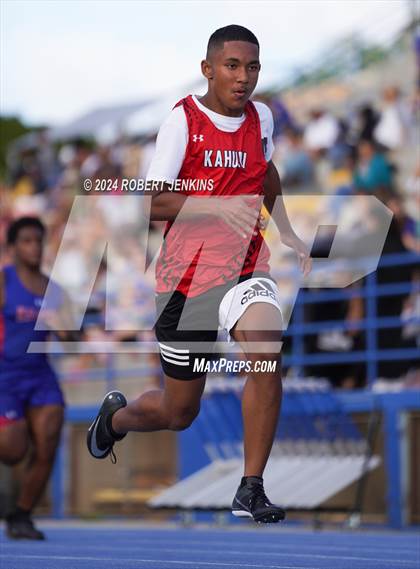 Thumbnail 2 in Kahuku Qualifying Meet #1 photogallery.