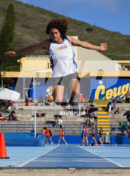 Thumbnail 1 in Kahuku Qualifying Meet #1 photogallery.