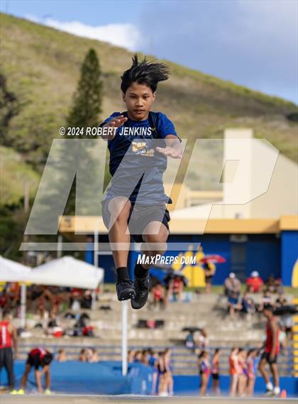 Thumbnail 2 in Kahuku Qualifying Meet #1 photogallery.