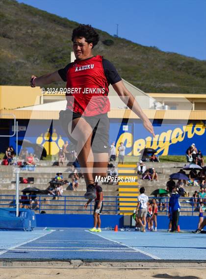 Thumbnail 3 in Kahuku Qualifying Meet #1 photogallery.