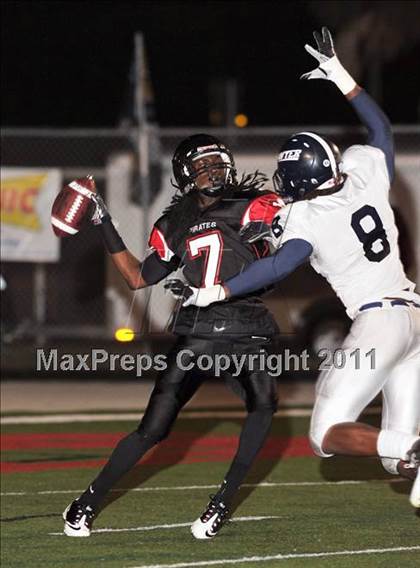 Thumbnail 3 in Dwyer vs. Palm Bay (FHSAA 4A Playoffs) photogallery.