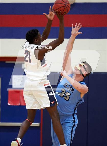 Thumbnail 1 in North Carolina School of Science & Math vs. Jordan (Jordan Falcons MLK Classic) photogallery.