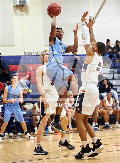 Thumbnail 1 in North Carolina School of Science & Math vs. Jordan (Jordan Falcons MLK Classic) photogallery.