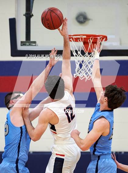 Thumbnail 3 in North Carolina School of Science & Math vs. Jordan (Jordan Falcons MLK Classic) photogallery.