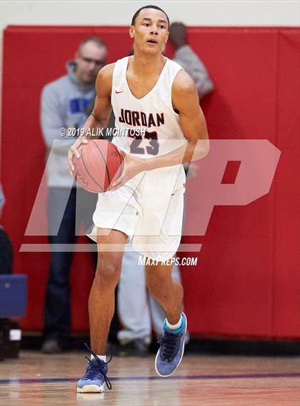 Thumbnail 1 in North Carolina School of Science & Math vs. Jordan (Jordan Falcons MLK Classic) photogallery.