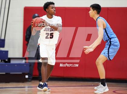Thumbnail 1 in North Carolina School of Science & Math vs. Jordan (Jordan Falcons MLK Classic) photogallery.