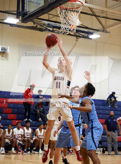 Thumbnail 3 in North Carolina School of Science & Math vs. Jordan (Jordan Falcons MLK Classic) photogallery.