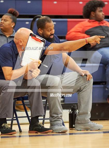 Thumbnail 3 in North Carolina School of Science & Math vs. Jordan (Jordan Falcons MLK Classic) photogallery.