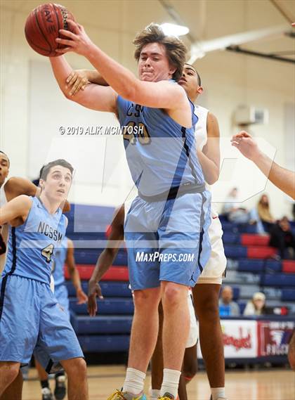 Thumbnail 3 in North Carolina School of Science & Math vs. Jordan (Jordan Falcons MLK Classic) photogallery.