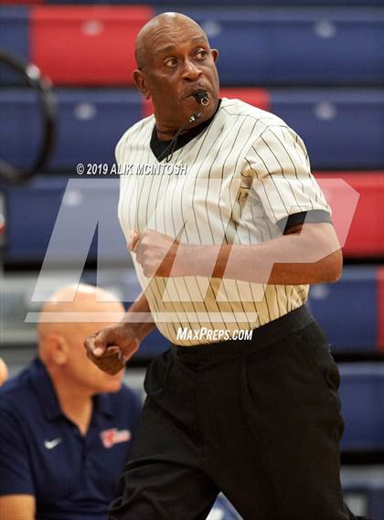 Thumbnail 2 in North Carolina School of Science & Math vs. Jordan (Jordan Falcons MLK Classic) photogallery.