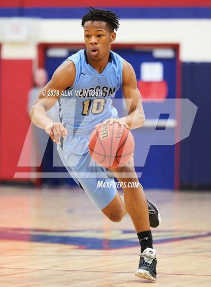 Thumbnail 2 in North Carolina School of Science & Math vs. Jordan (Jordan Falcons MLK Classic) photogallery.