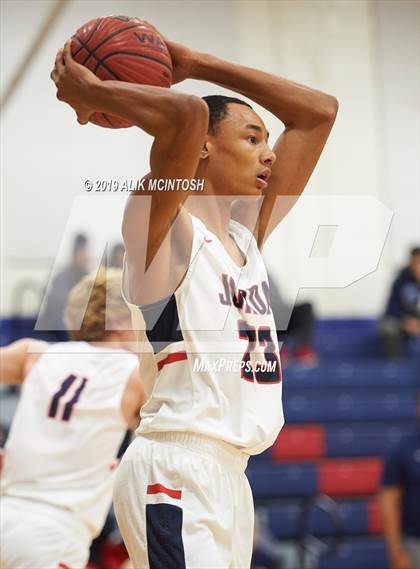 Thumbnail 1 in North Carolina School of Science & Math vs. Jordan (Jordan Falcons MLK Classic) photogallery.