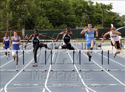 Thumbnail 3 in NCHSAA 2A State Championships (Boys Track Events) photogallery.