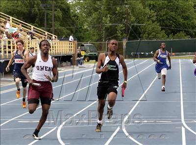 Thumbnail 3 in NCHSAA 2A State Championships (Boys Track Events) photogallery.